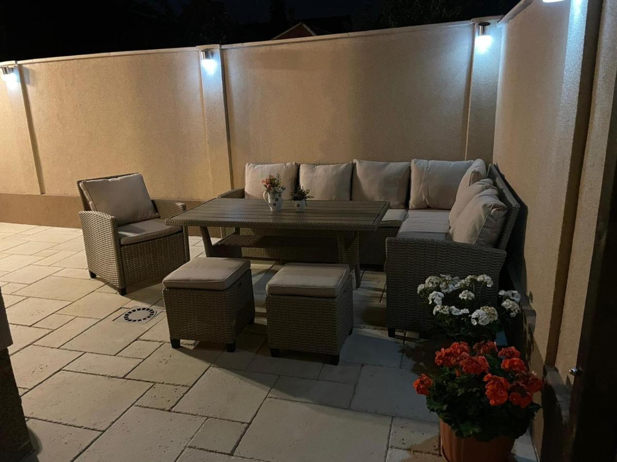 فيلا Central House أرادايا المظهر الخارجي الصورة